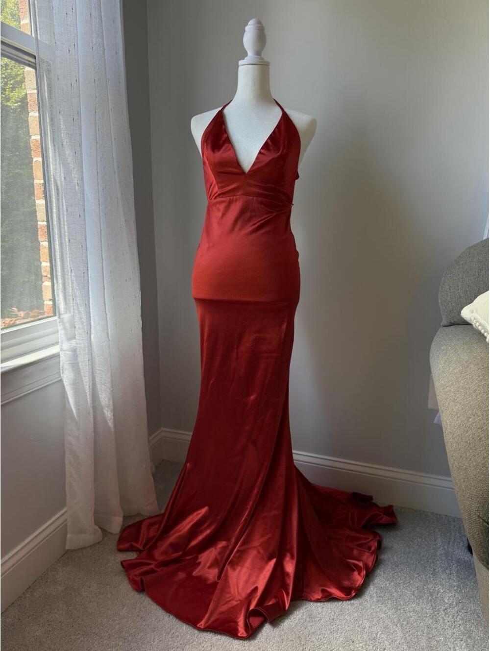 Abyss by Abby red satin halter mermaid gown 🔥 size S